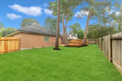 87 S Wynnoak Circle, The Woodlands, TX 77382 - Photo 23