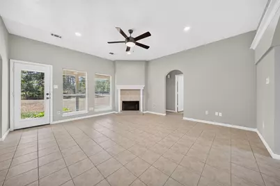 10546 Fawn Mist Drive, Conroe, TX 77303 - Photo 3