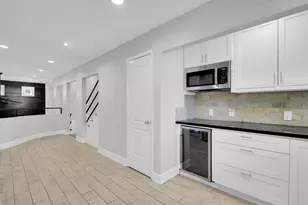 2017 Haddon St, Houston, TX 77019 - Photo 7