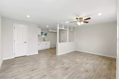 7010 Brownsville Street #1/2, Houston, TX 77020 - Photo 3