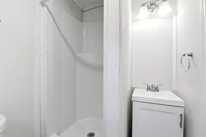 7010 Brownsville Street #1/2, Houston, TX 77020 - Photo 17