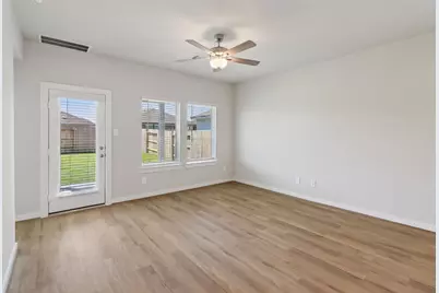 11408 Dark Amethyst Drive, Houston, TX 77048 - Photo 9