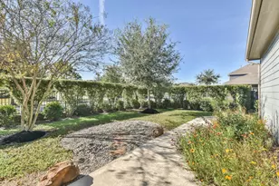 16803 Amelia Island Dr, Cypress, TX 77433 - Photo 41