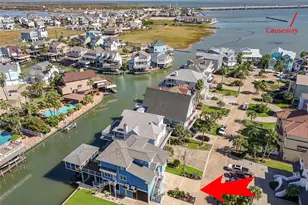 936 Long Reach Dr, Tiki Island, TX 77554 - Photo 47