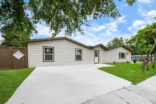 5903 Belneath St, Houston, TX 77033 - Photo 3