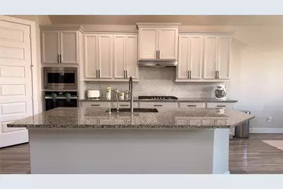 23018 Pearl Glen Drive, Richmond, TX 77469 - Photo 7