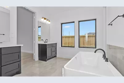 2035 Playa Valencia, Missouri City, TX 77459 - Photo 13