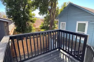 3403 Yupon St, Houston, TX 77006 - Photo 23