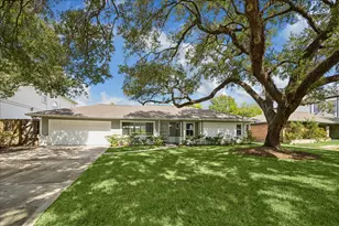 4914 Holly St, Bellaire, TX 77401 - Photo 1
