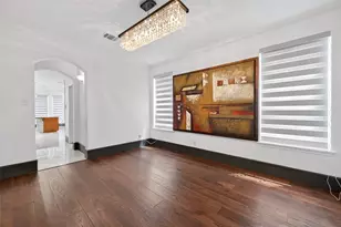 1311 Rene Ct, Sugar Land, TX 77479 - Photo 7