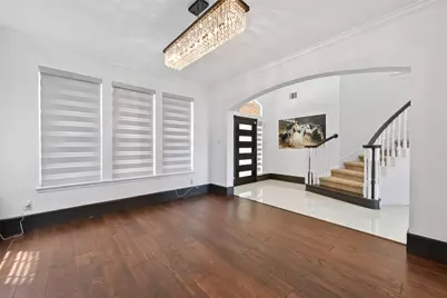 1311 Rene Court, Sugar Land, TX 77479 - Photo 9