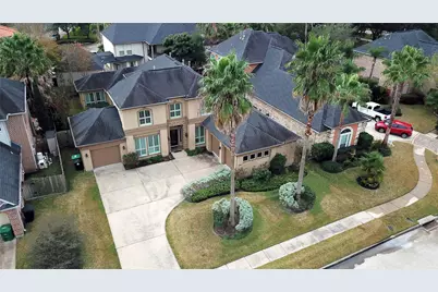 13323 Brentonwood Lane, Houston, TX 77077 - Photo 23