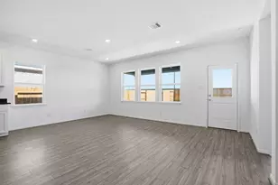 627 Yaupon Holly Dr, Rosenberg, TX 77471 - Photo 5