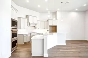 10707 Flamingo Feather Ct, Cypress, TX 77433 - Photo 9