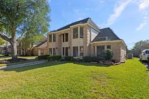 14823 Walbrook Dr, Sugar Land, TX 77498 - Photo 43