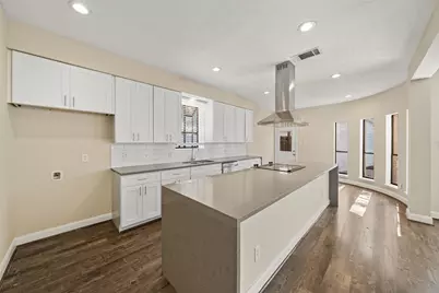 14823 Walbrook Drive, Sugar Land, TX 77498 - Photo 7