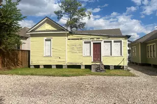 2005 Fulton St, Houston, TX 77009 - Photo 3