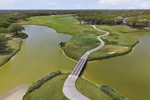 302 Saint Andrews St, Rockport, TX 78382 - Photo 13