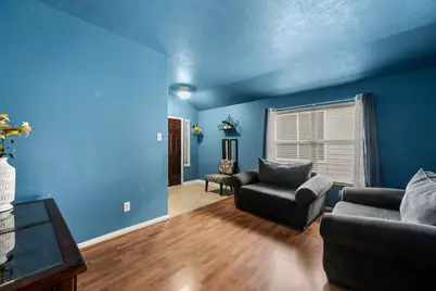 1023 Hampton Villa Lane, Houston, TX 77047 - Photo 7