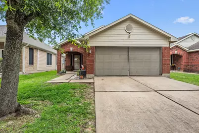 1023 Hampton Villa Lane, Houston, TX 77047 - Photo 1