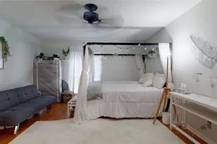 700 Thicket Ln, Houston, TX 77079 - Photo 15
