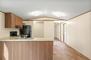 202 S Trice St, Willis, TX 77378 - Photo 7