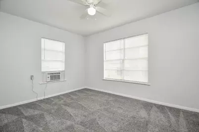 941 Lucky Street, Houston, TX 77088 - Photo 11