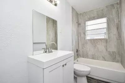 941 Lucky Street, Houston, TX 77088 - Photo 13