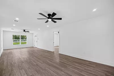 106 S 9th Street, Houston, TX 77562 - Photo 13