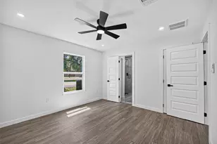 106 S 9th St, Houston, TX 77562 - Photo 31