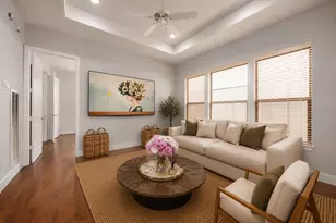 3848 Center St, Houston, TX 77007 - Photo 1