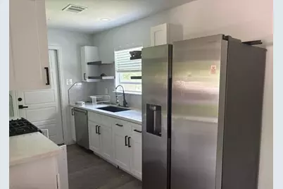 5727 Rue Street, Houston, TX 77033 - Photo 5