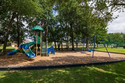 11506 Kingsbarn Court, Tomball, TX 77377 - Photo 43