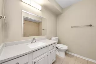 17105 Beaver Springs Dr Dr, Houston, TX 77090 - Photo 37