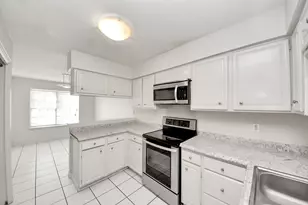 17105 Beaver Springs Dr Dr, Houston, TX 77090 - Photo 23