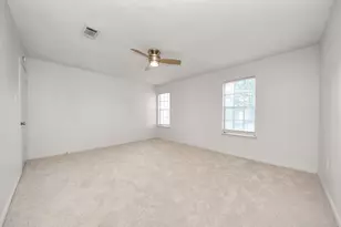 17105 Beaver Springs Dr Dr, Houston, TX 77090 - Photo 33