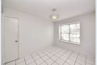 17105 Beaver Springs Dr Drive #9, Houston, TX 77090 - Photo 29