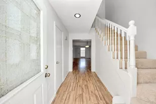 17105 Beaver Springs Dr Dr, Houston, TX 77090 - Photo 9