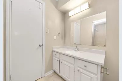17105 Beaver Springs Dr Drive #9, Houston, TX 77090 - Photo 39
