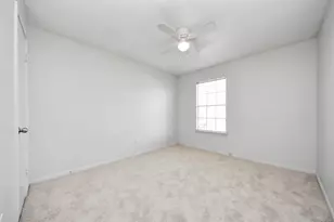 17105 Beaver Springs Dr Dr, Houston, TX 77090 - Photo 41