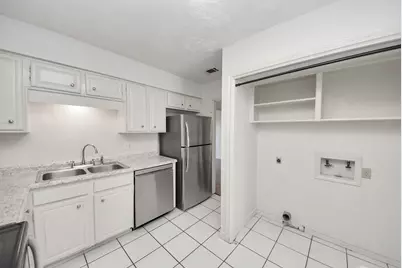 17105 Beaver Springs Dr Drive #9, Houston, TX 77090 - Photo 25