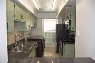 7827 Leonora St, Houston, TX 77061 - Photo 7