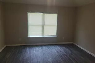 8110 Cannon St, Houston, TX 77051 - Photo 9