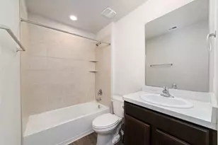 5127 Moravia Ln, Katy, TX 77449 - Photo 3