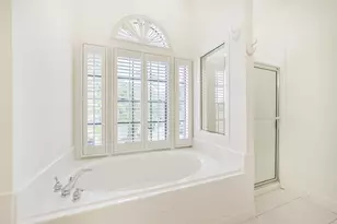 12625 Memorial Dr, Houston, TX 77024 - Photo 29