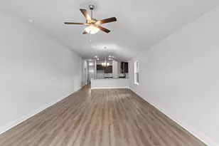 2127 Emerald Lk Trl, Dayton, TX 77525 - Photo 9