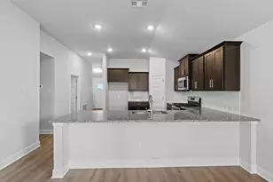 2127 Emerald Lk Trl, Dayton, TX 77525 - Photo 7