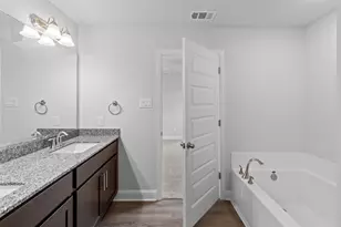 2127 Emerald Lk Trl, Dayton, TX 77525 - Photo 13