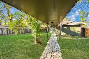 902 Old Mill Ln, Houston, TX 77073 - Photo 37