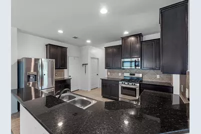 9207 Chloe Drive, Houston, TX 77044 - Photo 9